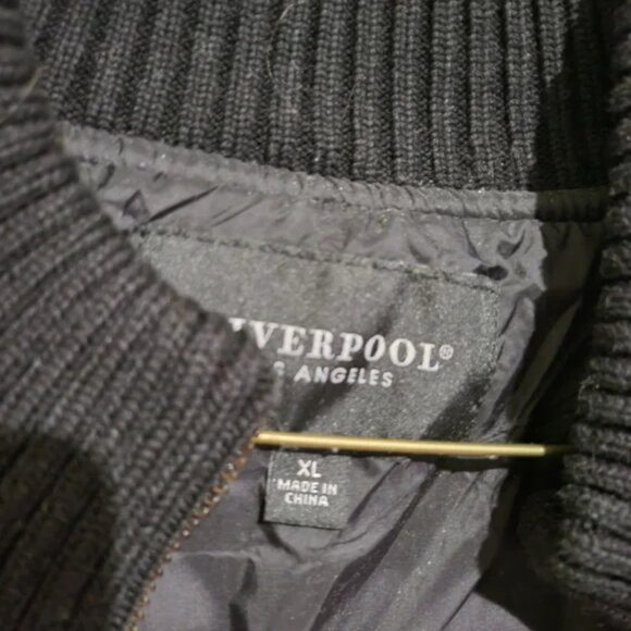 Black Quilted Jacket By Liverpool - Picture 2 of 3